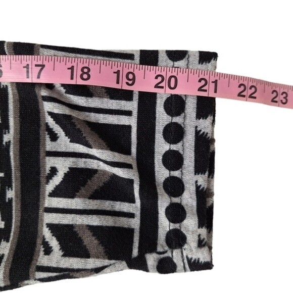 Bobbie Brooks Size 3X Plus Size Geometric Print 3/4 Sleeve Scoop Neck Tunic Top - Picture 8 of 9